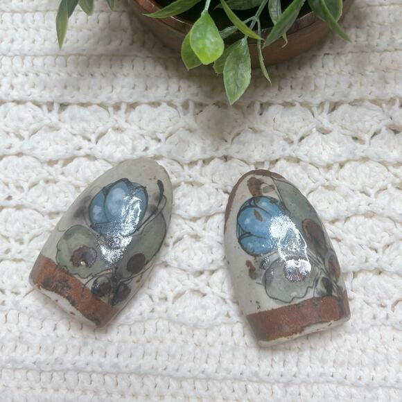 KEN EDWARDS VINTAGE Tonala Mexican Pottery Salt and Pepper Shakers Birds Flowers - Picture 11 of 12